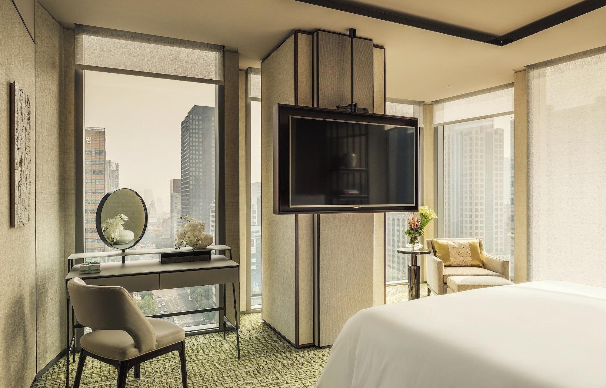 Four Seasons 5*