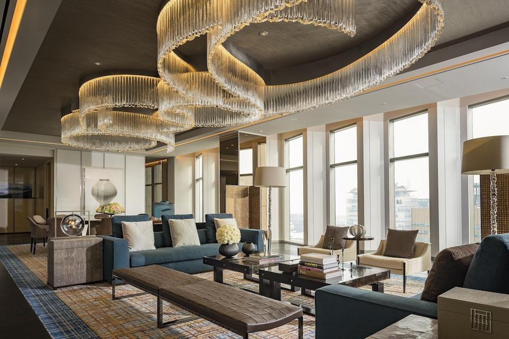 Four Seasons 5* Seoul