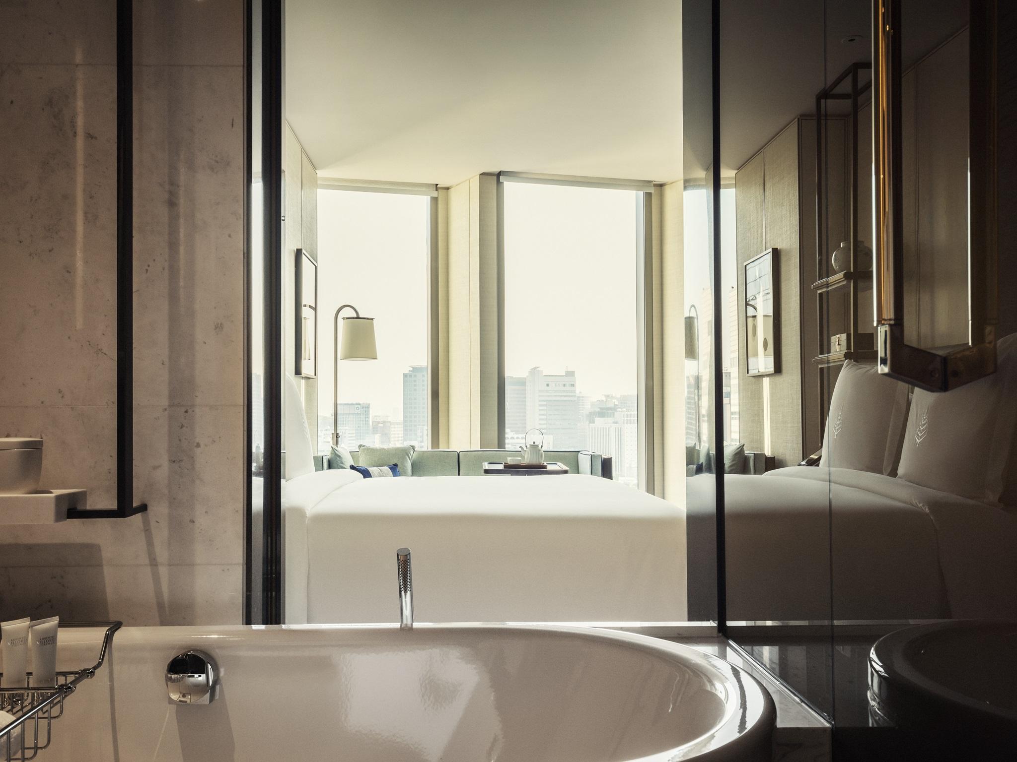 Hotel Four Seasons 5*